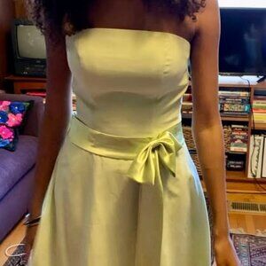Light green dress